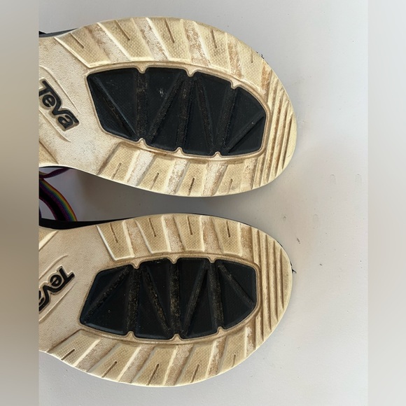 Teva Kid's Unisex Hurricane Xlt 2 Sandals Water Shoes, Rainbow and Black, size 3 - Picture 12 of 13